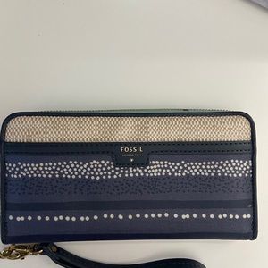 Fossil Wallet